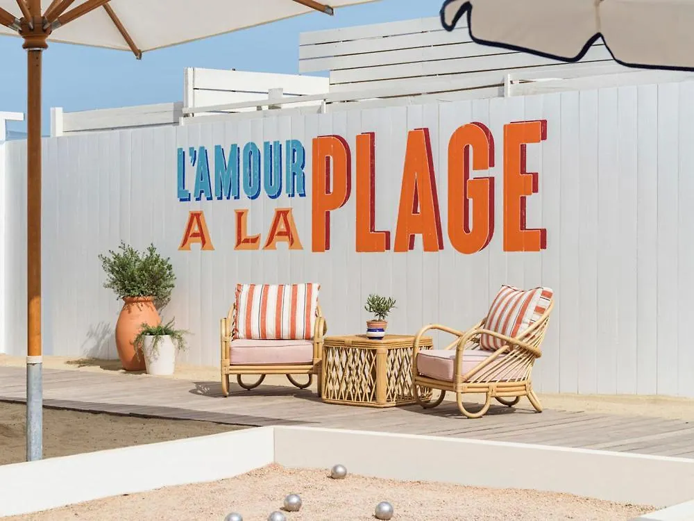 Apartment Saint Tropez Centre En Style Piscine Ac Mer 100M