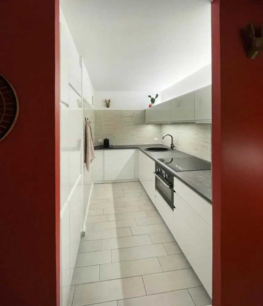 Apartment Saint Tropez Centre En Style Piscine Ac Mer 100M